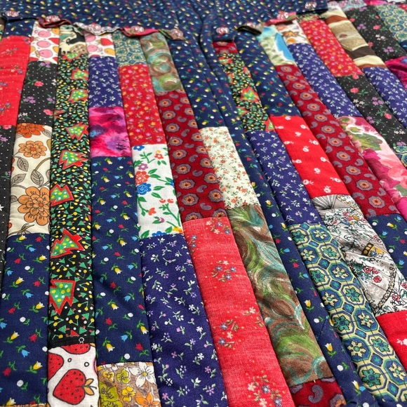 VINTAGE Handmade Patchwork Quilted Colorful Vest - Picture 12 of 13